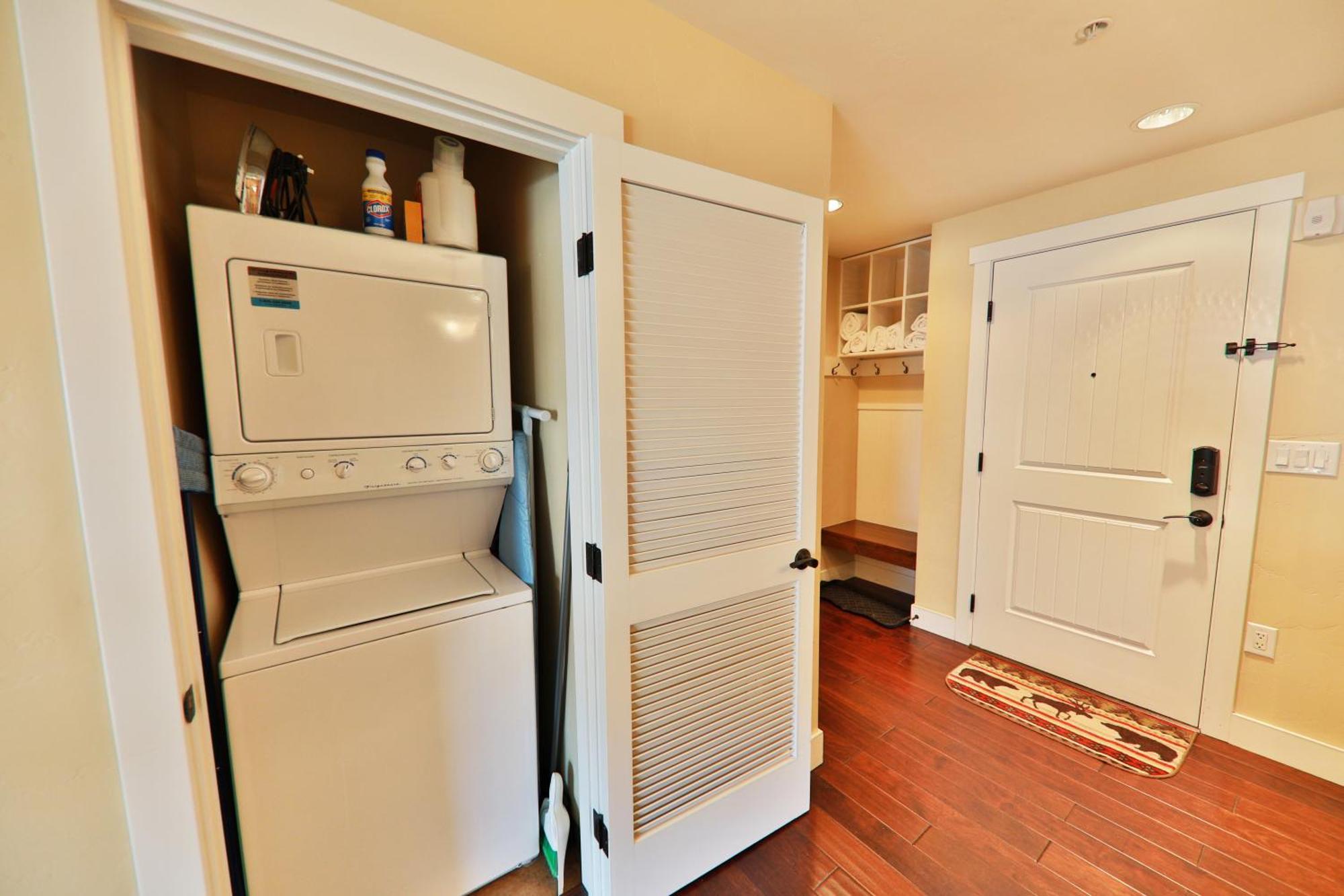 グランビー Basecampヴィラ 部屋 写真